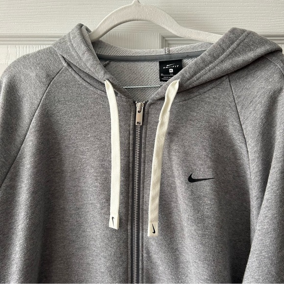 Nike Tops - Nike woman's size Extra Large gray Dri fit zip up hooded sweatshirt.